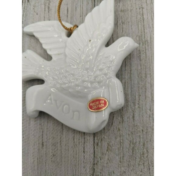 Avon 1981 White Ceramic Dove Collectible Ornament Gold Accent - Picture 3 of 3